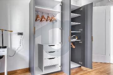 DENİZ MANZARALI - EBEVEYN BANYOLU - HAVUZLU - FULL EŞYALI - 3+1 image 2