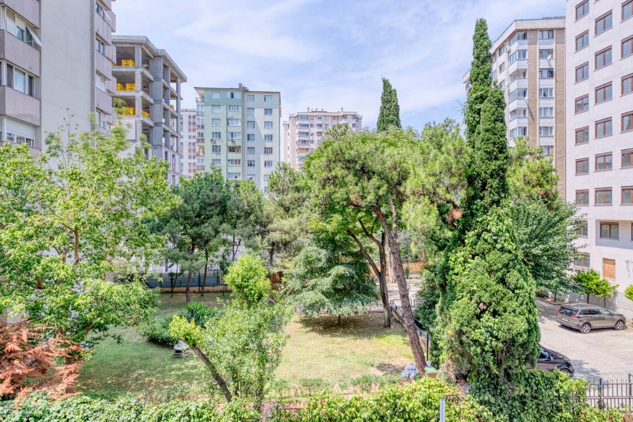 Suadiye'de Geniş 2+1 | Lüks Eşyalı | Net 85 m² Otoparklı image 5