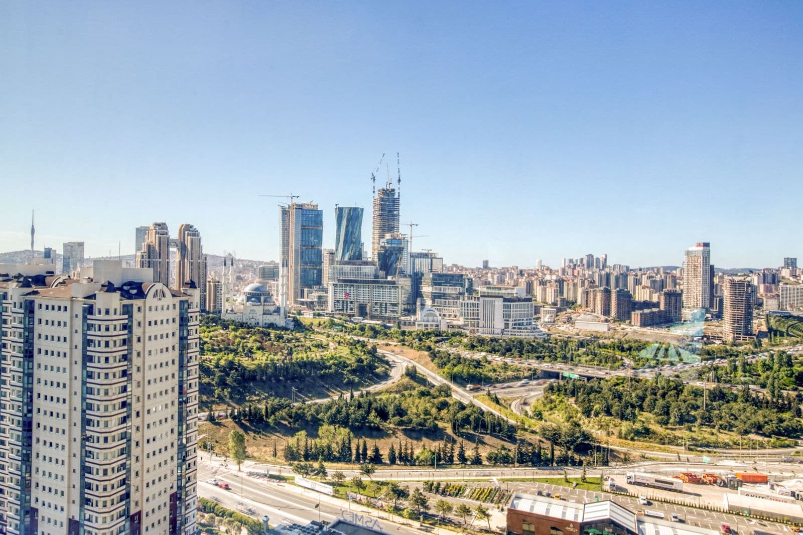 Andromeda Gold'da | Yüksek Kat | Lüks Eşyalı | 2+1 Teraslı
