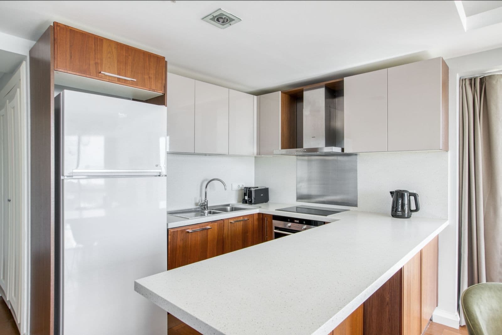 2+1 Residence for Rent in Atatürk Mh., Ataşehir