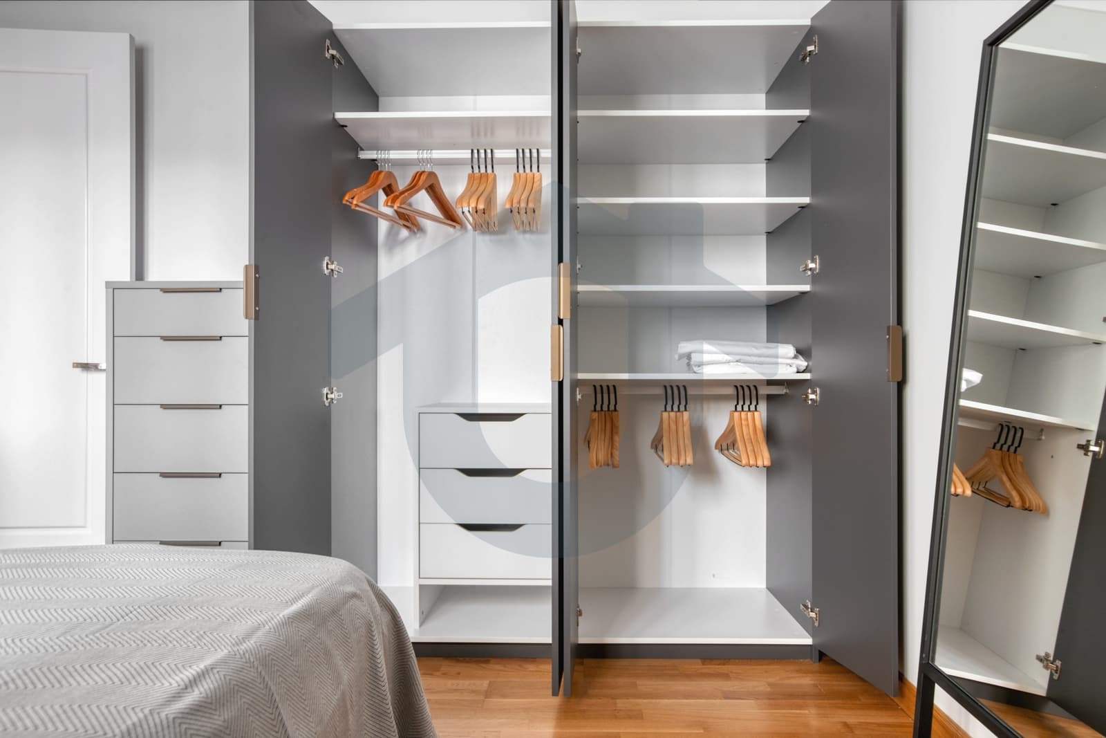 CADDEBOSTAN İSKELE PARK RESIDENCE'DA│3+1│EŞYALI KİRALIK DAİRE