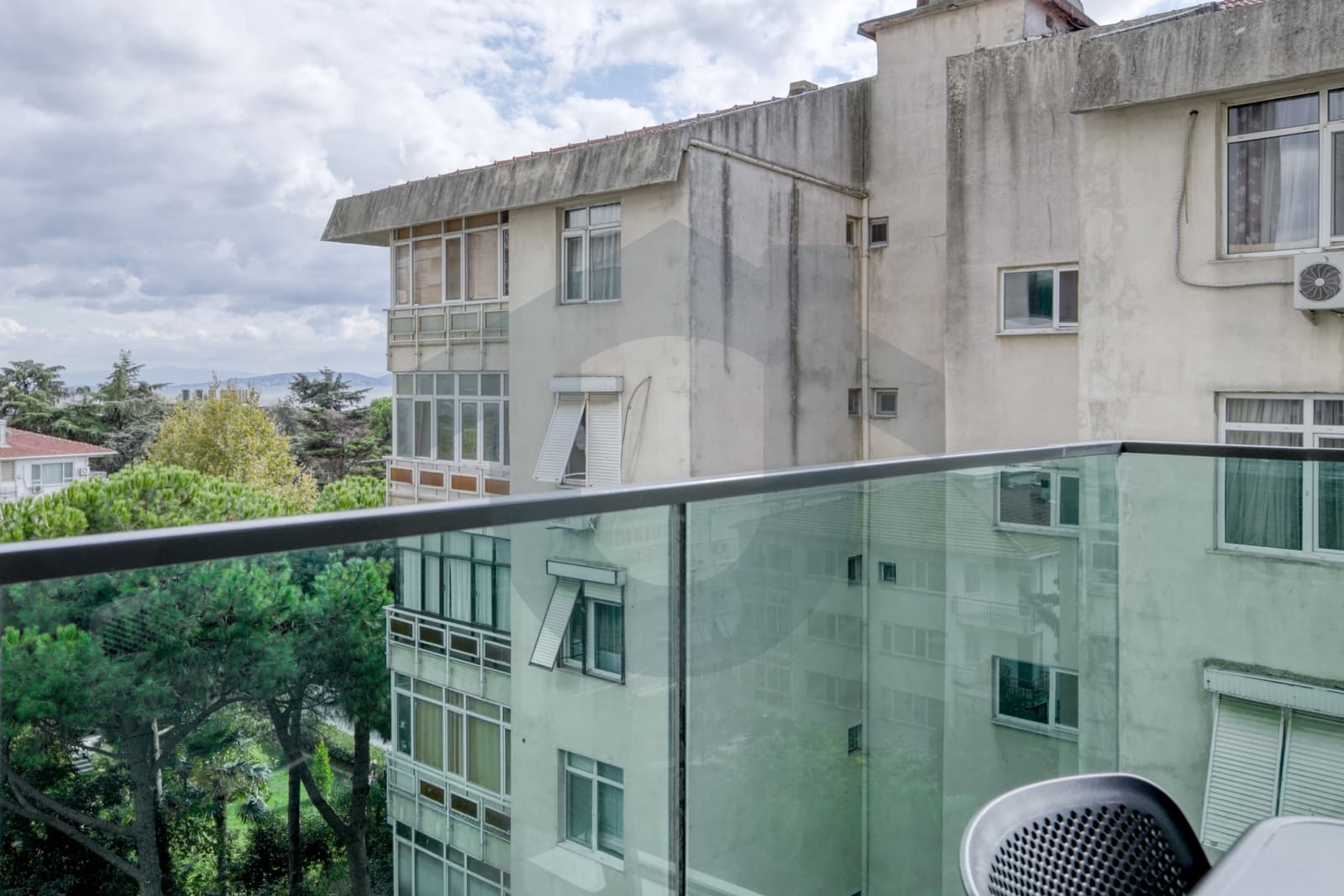 CADDEBOSTAN İSKELE PARK RESIDENCE'DA│3+1│EŞYALI KİRALIK DAİRE