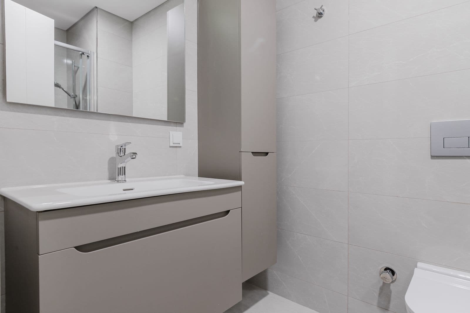 Avrupa Konutları Esentepe'de | Lüks Eşyalı | 1+1 Balkonlu image 7
