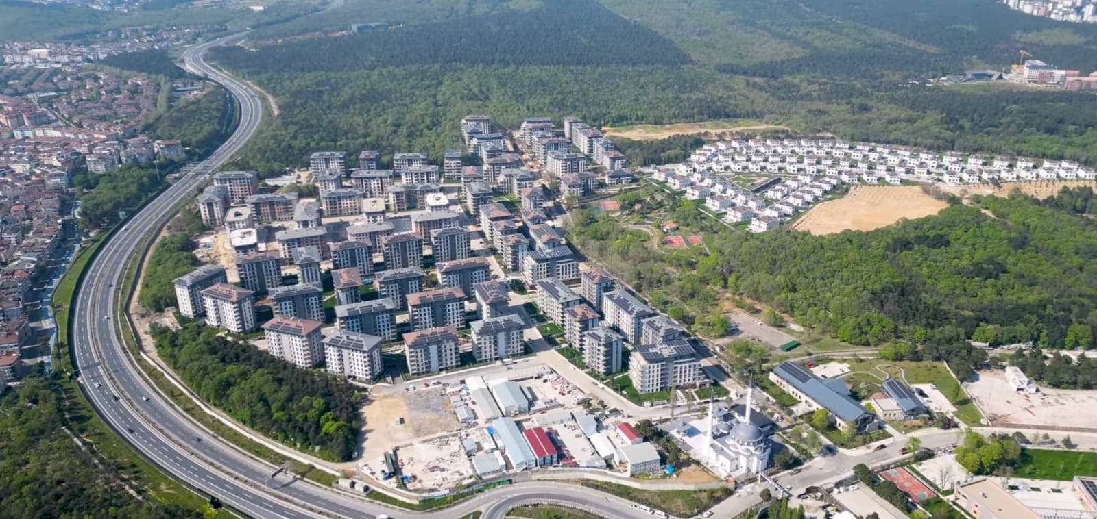 3+1 Apartment for Rent in Güngören Mh., Çekmeköy