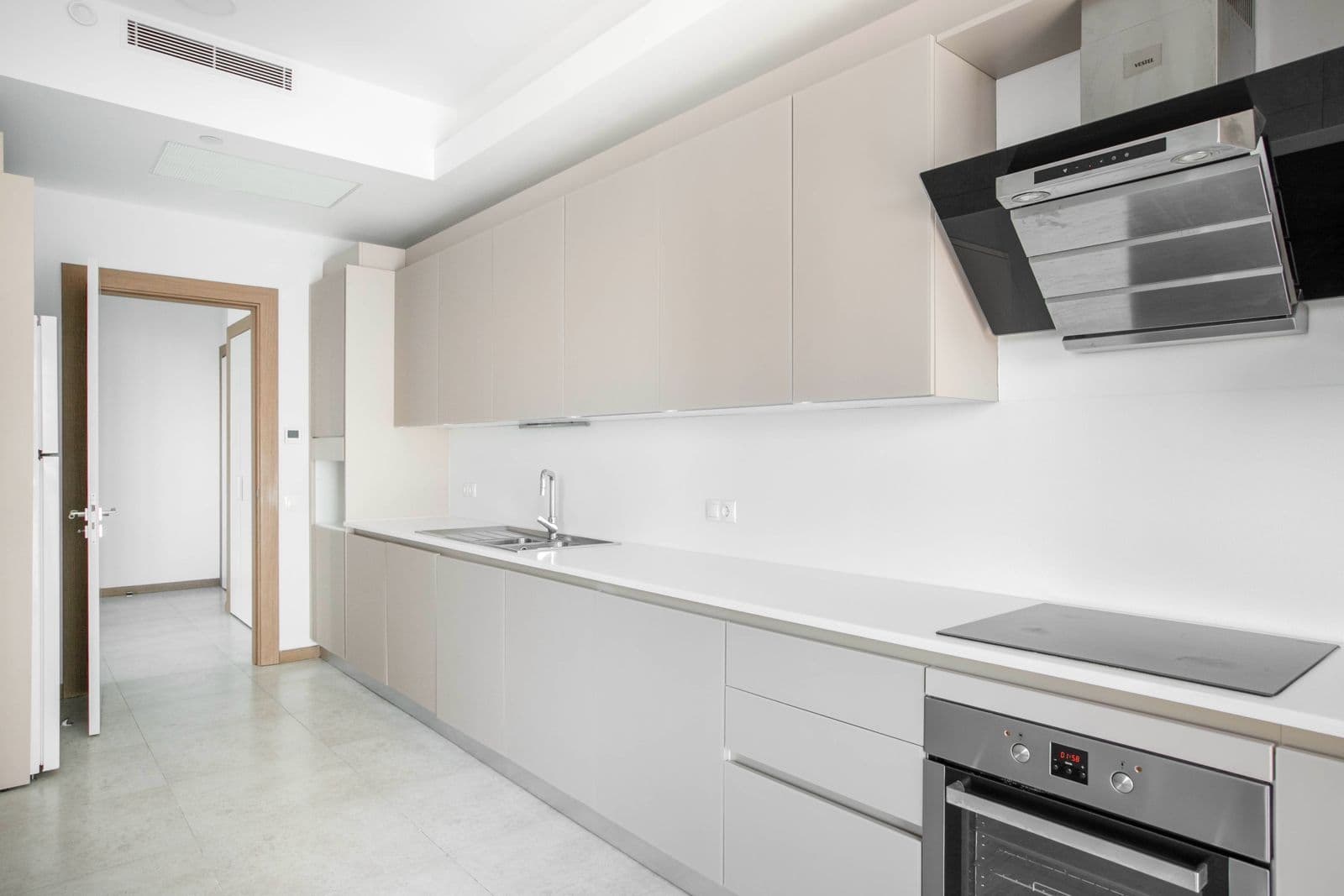 2+1 Apartment for Rent in Maslak Mah., Sarıyer
