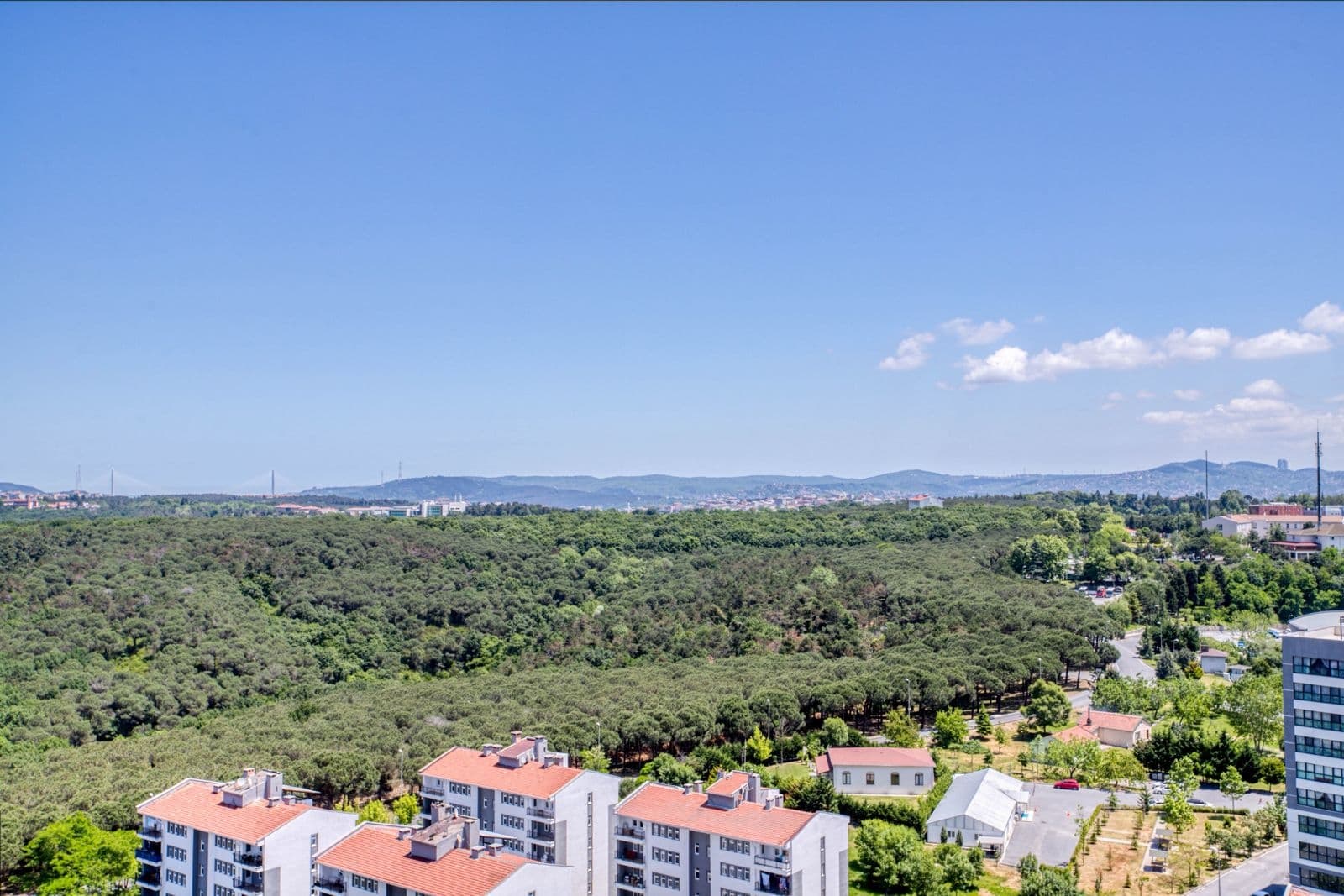 Maslak 1453'te | Yüksek Kat| Lüks Eşyalı | 2+1 Teraslı Net 130m²