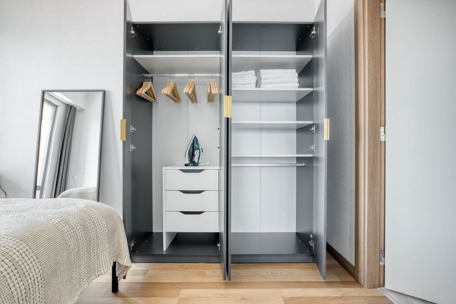 2+1 Apartment for Rent in Maslak Mah., Sarıyer